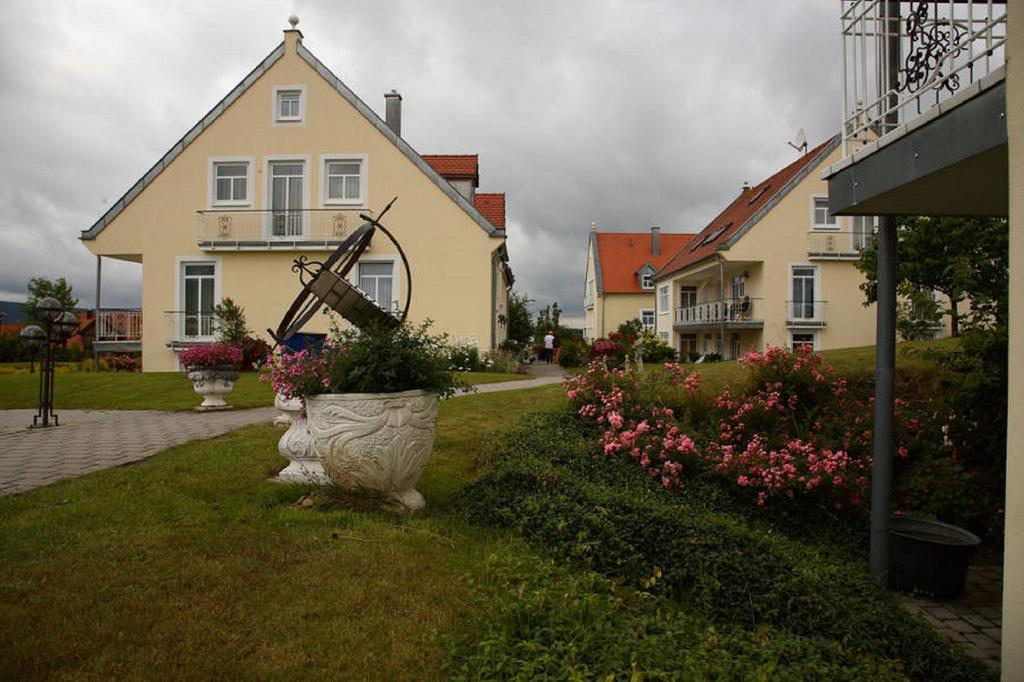 Auszeit - Ihr Sibyllenbad Gaestehaus Neualbenreuth Luaran gambar